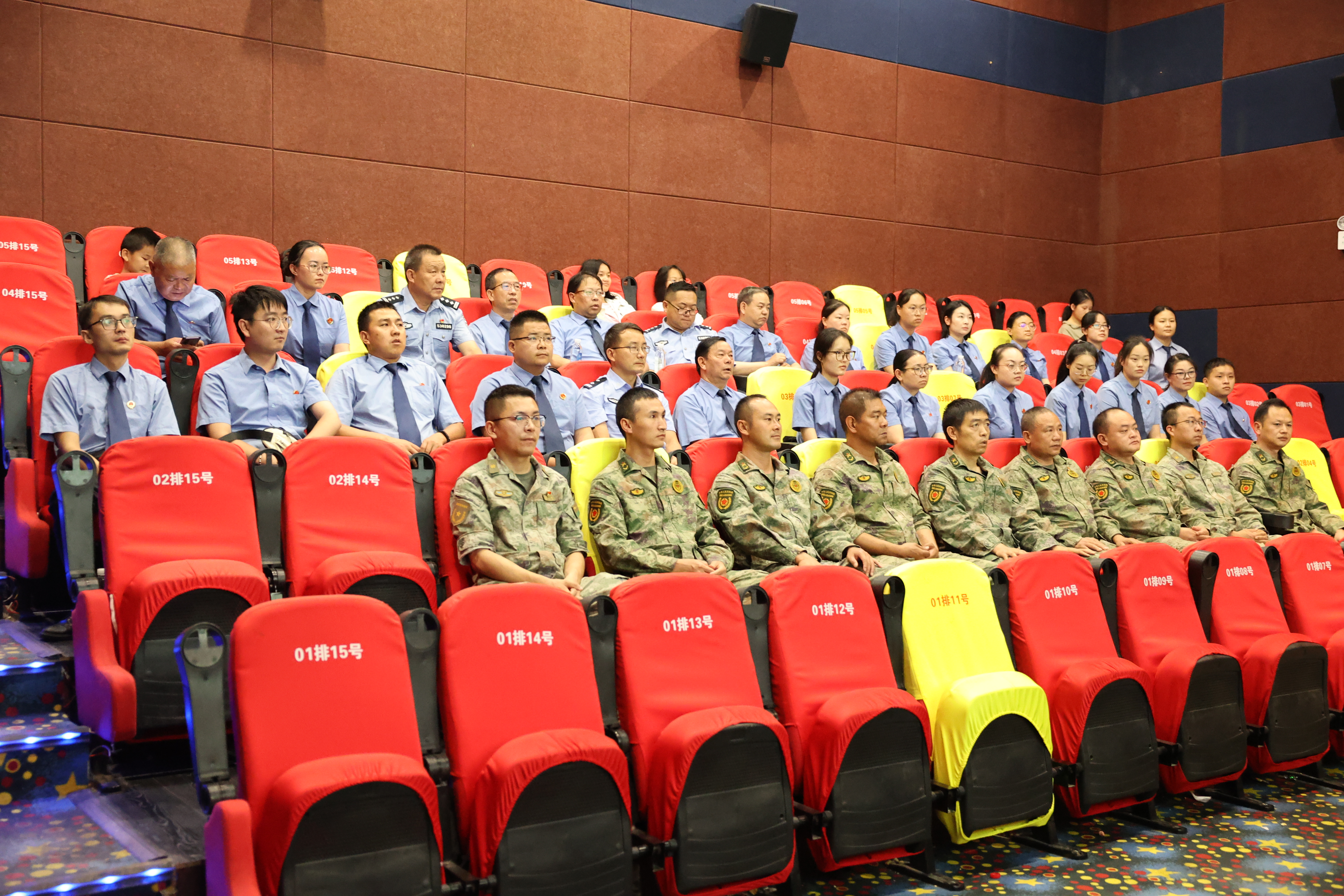 【姚检•动态】从《单声》感悟赤子初心 以共建深化使命担当 ——检军携手开展爱国主义教育观影